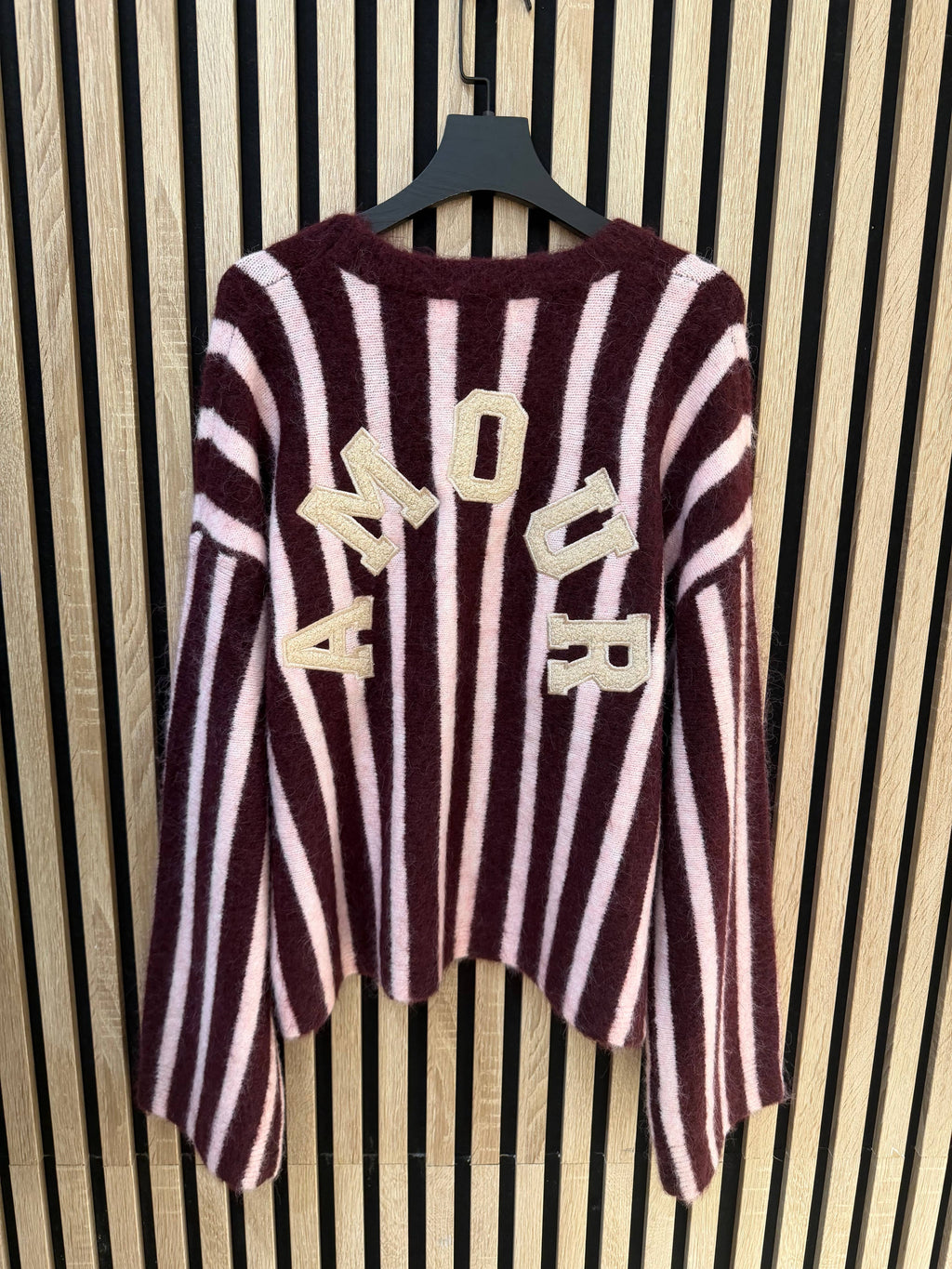 Pull maille rayé à message