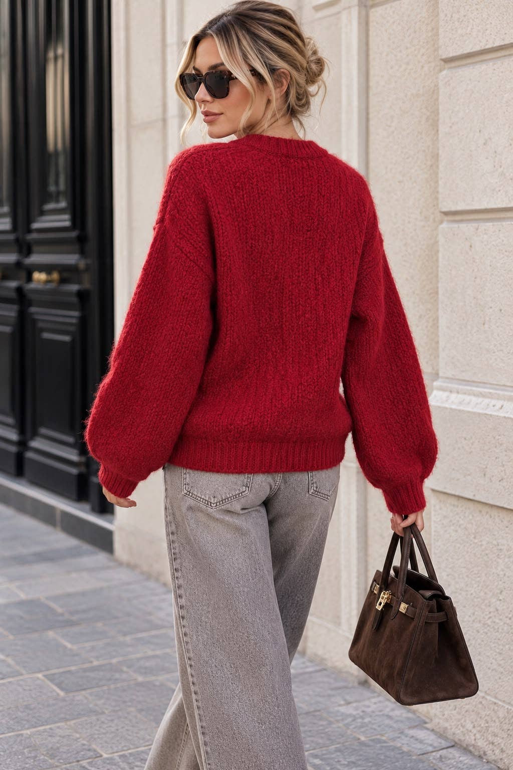 Pull femme en maille duveteuse – Coupe ample, manches ballon et col rond