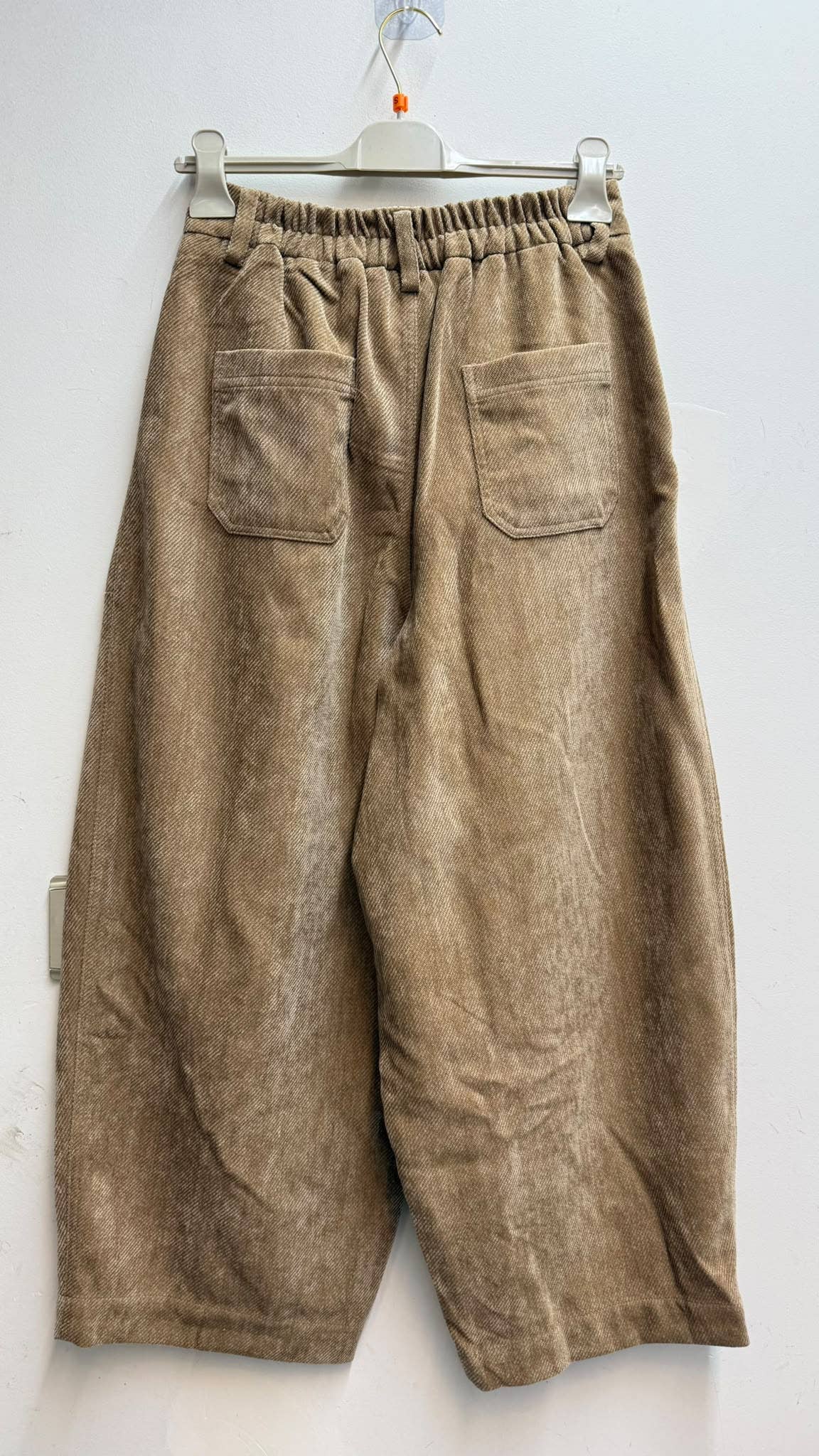 7529 Pantalon ample taille élastiquée à poches